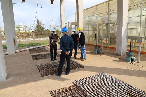 高新區(qū)安監(jiān)局局長梁一聰帶隊深入實(shí)業(yè)公司開展安全生產(chǎn)檢查